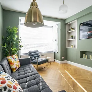 Luxury Townhouse 2br Belfast's Area Holiday home Belfast